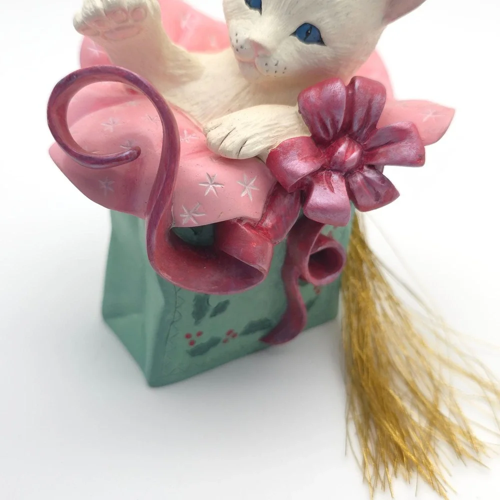 Lenox Holiday Mischief Cat Ornament 1998 White Kitten Teal Pink Vintage‎ Whimsy